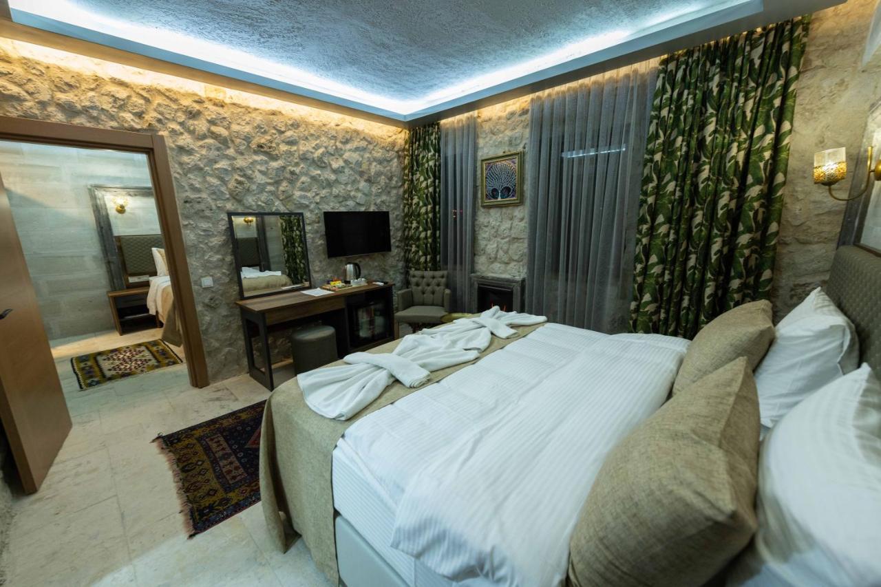 Ahiyan Hotel Uchisar Exterior photo