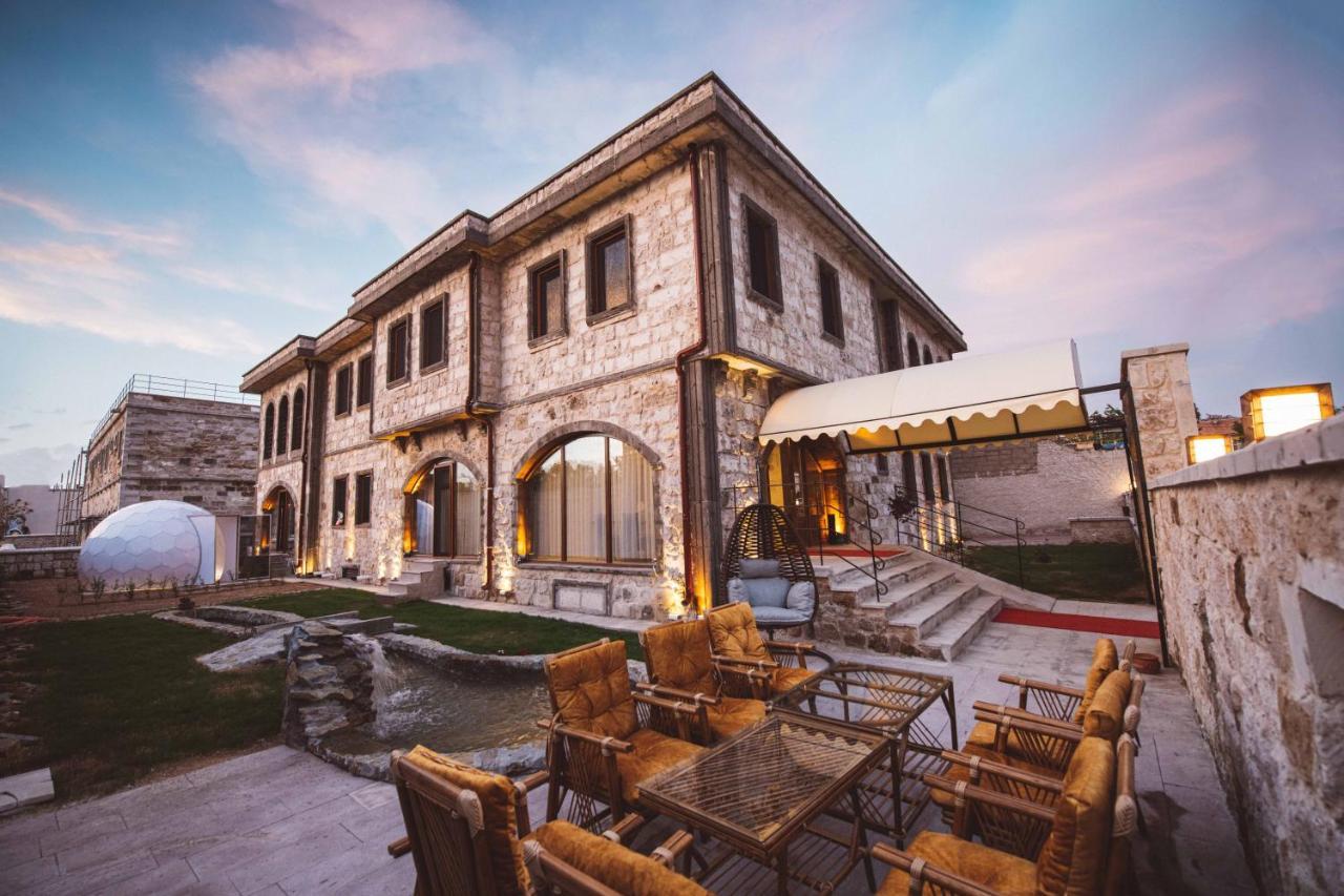 Ahiyan Hotel Uchisar Exterior photo